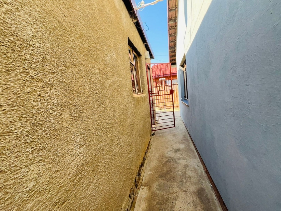 3 Bedroom Property for Sale in Blomanda Free State